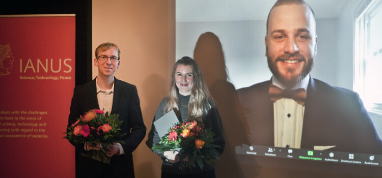 IANUS-Preis 2021: Vulnerabilität von Unterseekabeln, Fairness in der Gesichtserkennung und Lernlandschaft zu Rechtspopulismus – drei Arbeiten zur naturwissenschaftlich-technischen Friedensforschung an der TU Darmstadt ausgezeichnet IANUS-Preis 2021: Vulnerabilität von Unterseekabeln, Fairness in der Gesichtserkennung und Lernlandschaft zu Rechtspopulismus – drei Arbeiten zur naturwissenschaftlich-technischen Friedensforschung an der TU Darmstadt ausgezeichnet